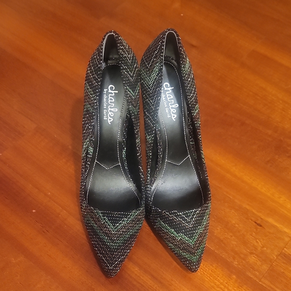 Charles by Charles David Black and Green Chevron Heels - Picture 4 of 6